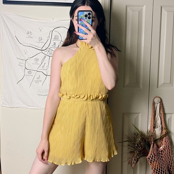 Keepsake Skylines Playsuit in Golden Yellow Small - Picture 4 of 9